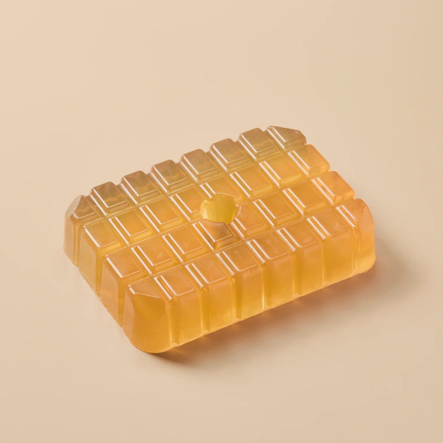 Premium Honey Melt & Pour Soap Base - 2 lb Tray - Image 2