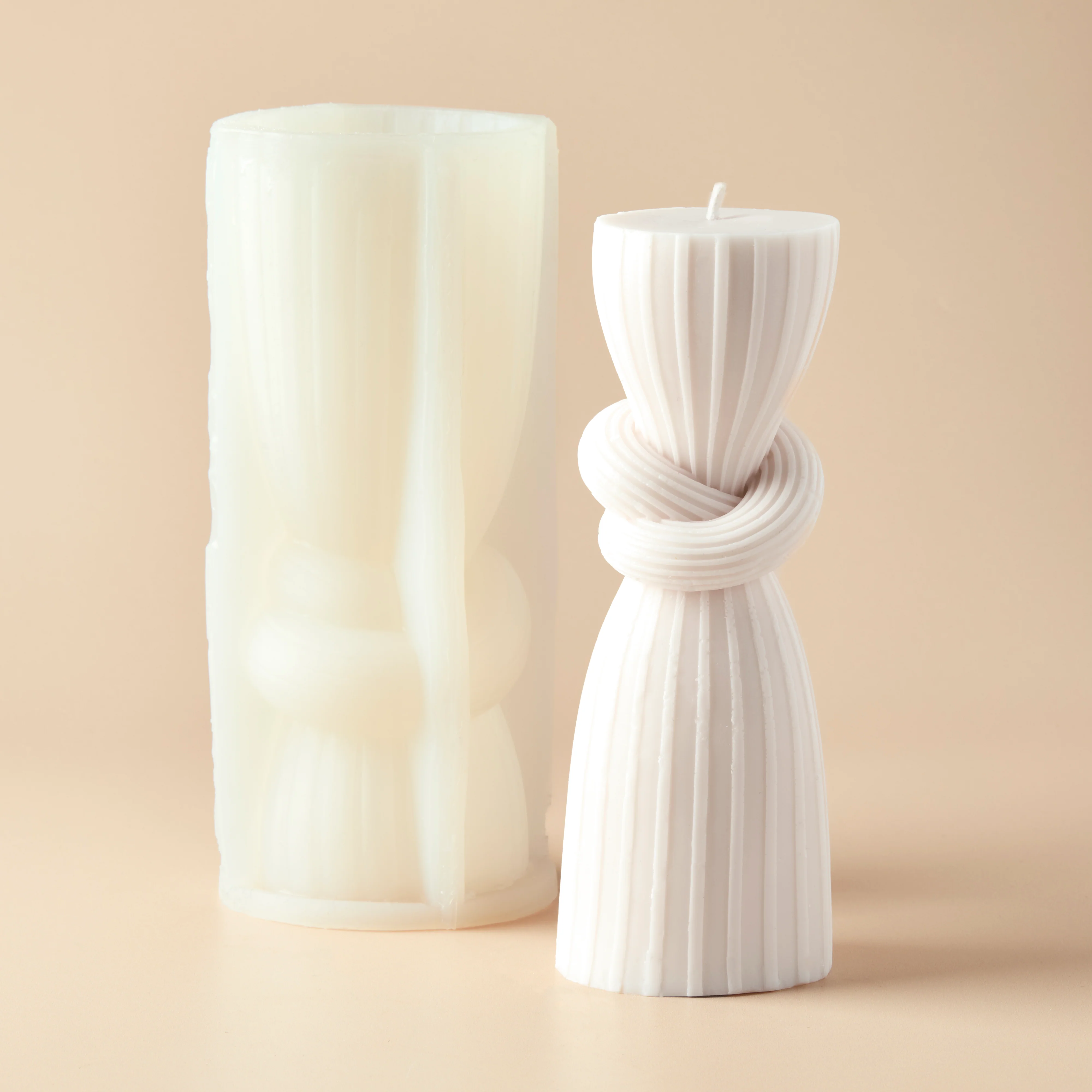 Sculptural Knot Pillar Mold (Large)